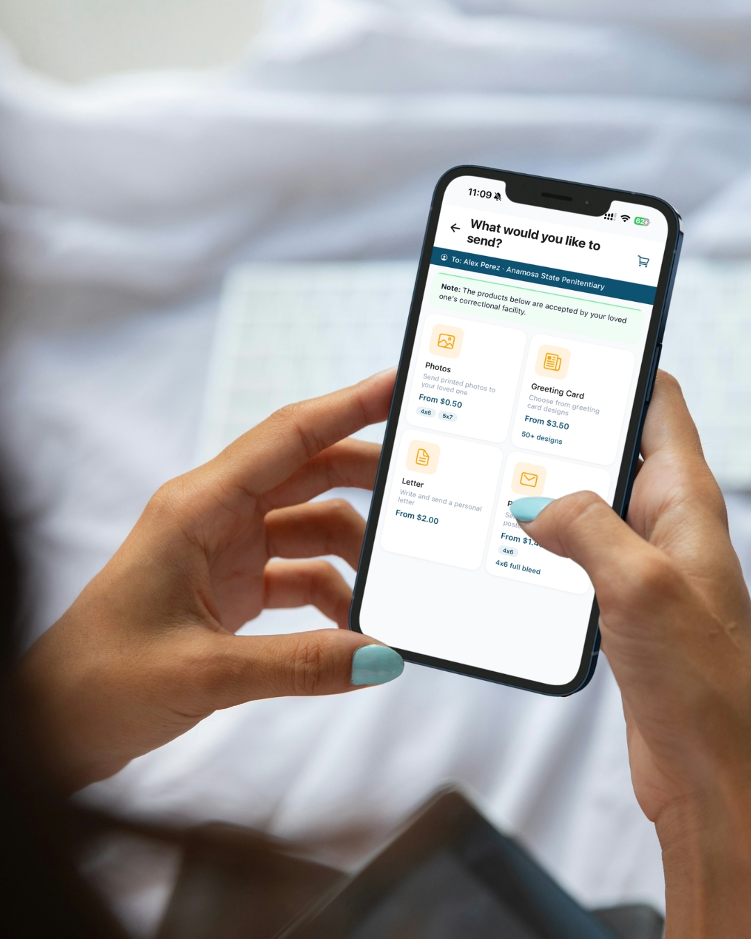 Pelipost mail connection visual